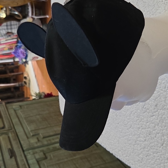 NWT DISNEY MICKEY MOUSE EARS BASEBALL HAT - Picture 2 of 9